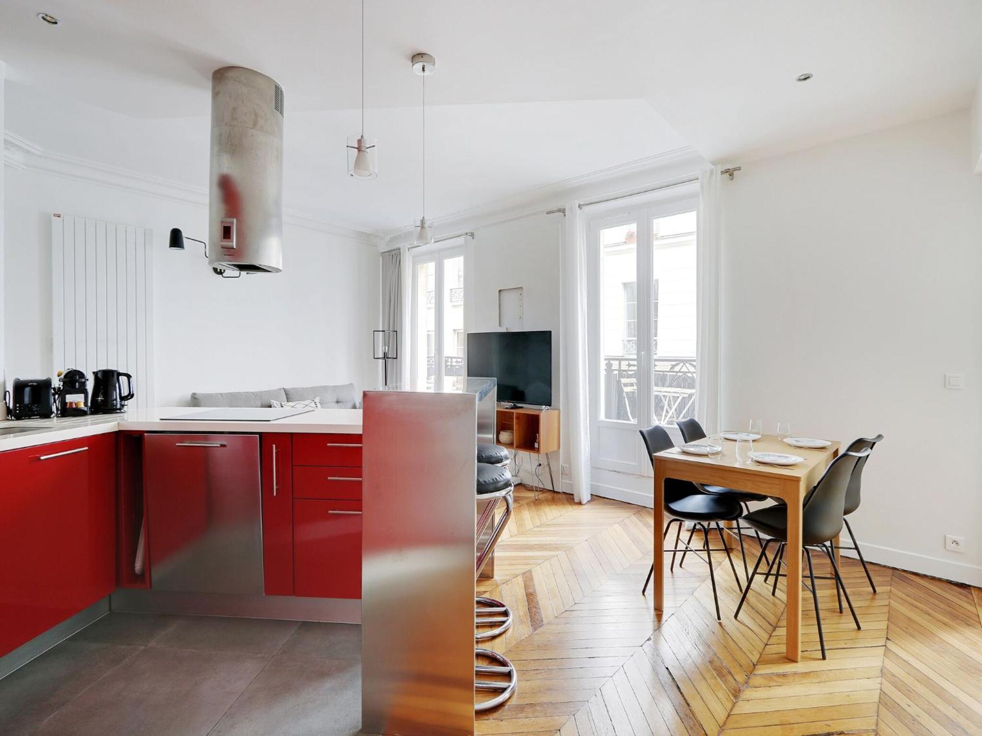 Beautiful With Balcony-sentier Bourse Apartment